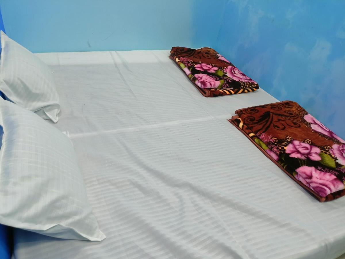 Baba Guest House Удджайн Экстерьер фото